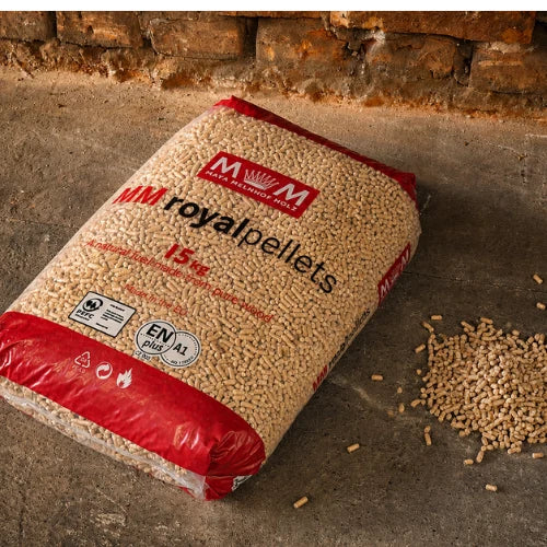 Drevené pelety MM Royal Pellets svetlé 1 050 kg (70 ks × 15 kg)