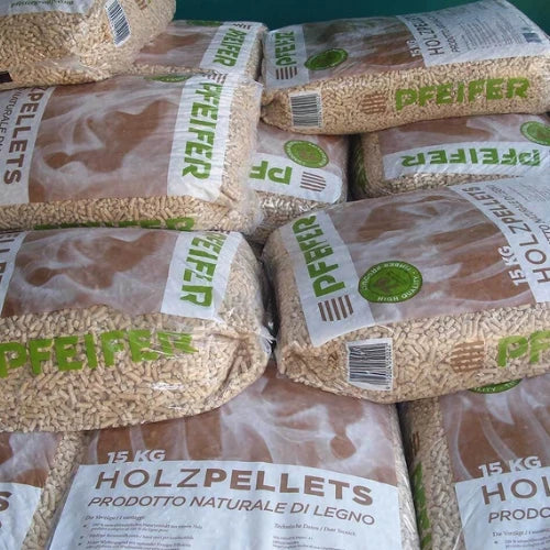 Drevené pelety PFEIFER A1 6 mm – 15 kg / paleta 1 050 kg (70 ks × 15 kg)